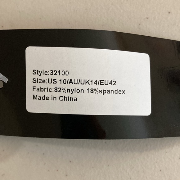 Mycoco Women's One Shoulder Black one piece Swimsuit. Size 10 - Picture 7 of 11